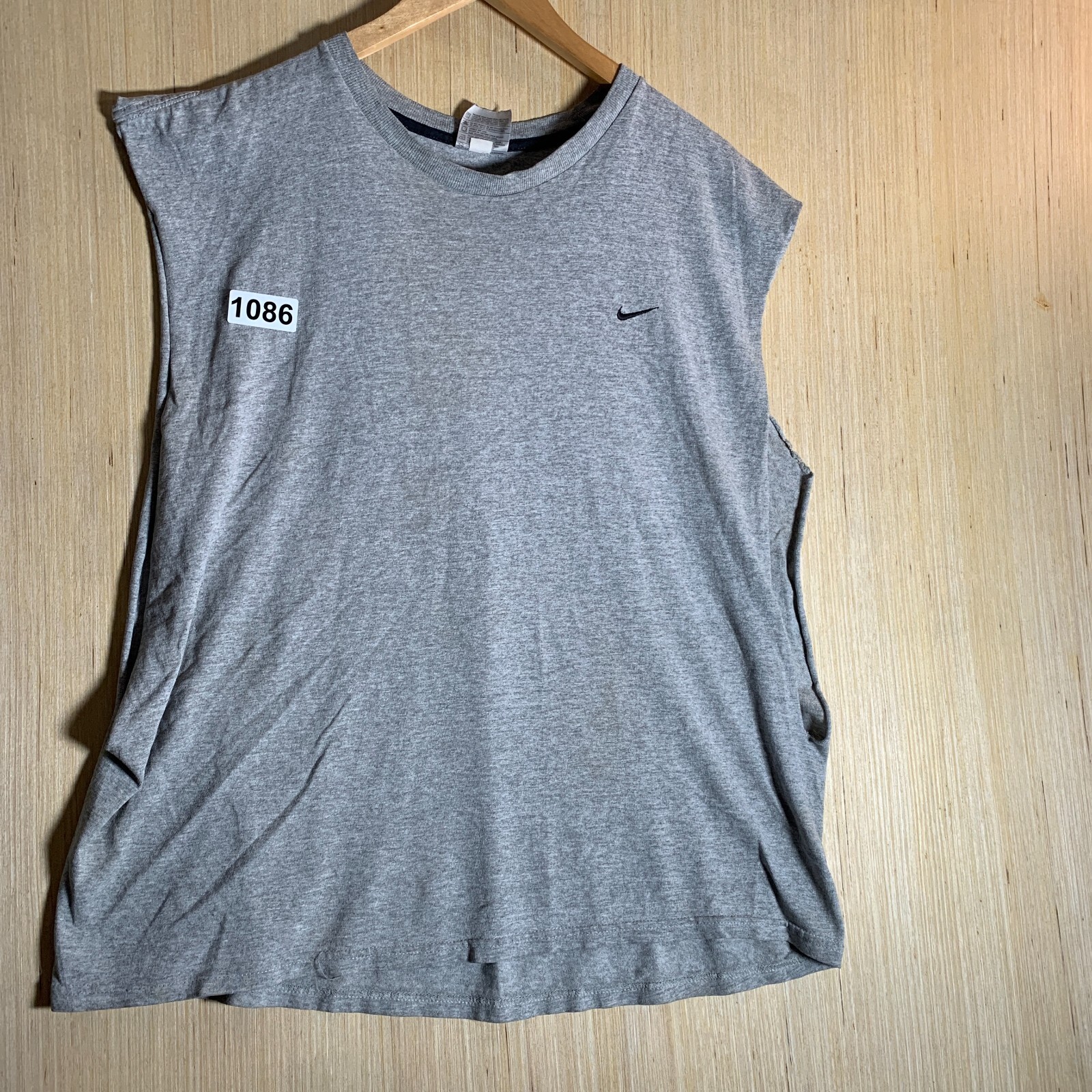 トップス 00s NIKE total90 no sleeve shirts y2k 00s NIKE total90 no sleeve shirts y2k - トップスベストセラー