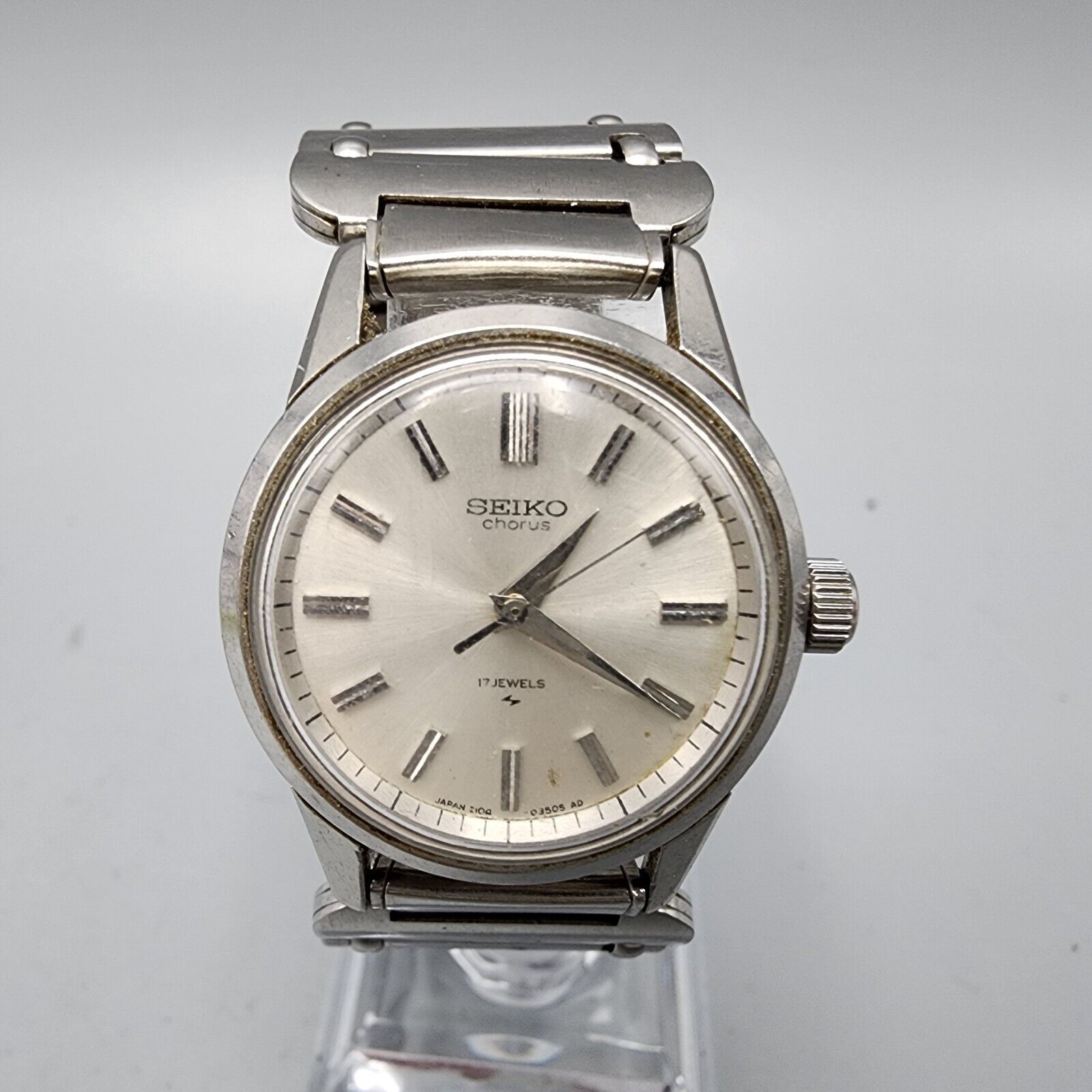 Vintge Seiko Chorus Watch Women Silver Tone Silver Dial 27mm Manual Wind Runs Vintge Seiko Chorus Watch Women Silver Tone Silver Dial 27mm Manual Wind Runs