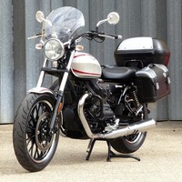 2016 MOTO GUZZI V9 ROAMER.FABULOUS FSH MOTORCYCLE LOADED WITH EXTRAS.