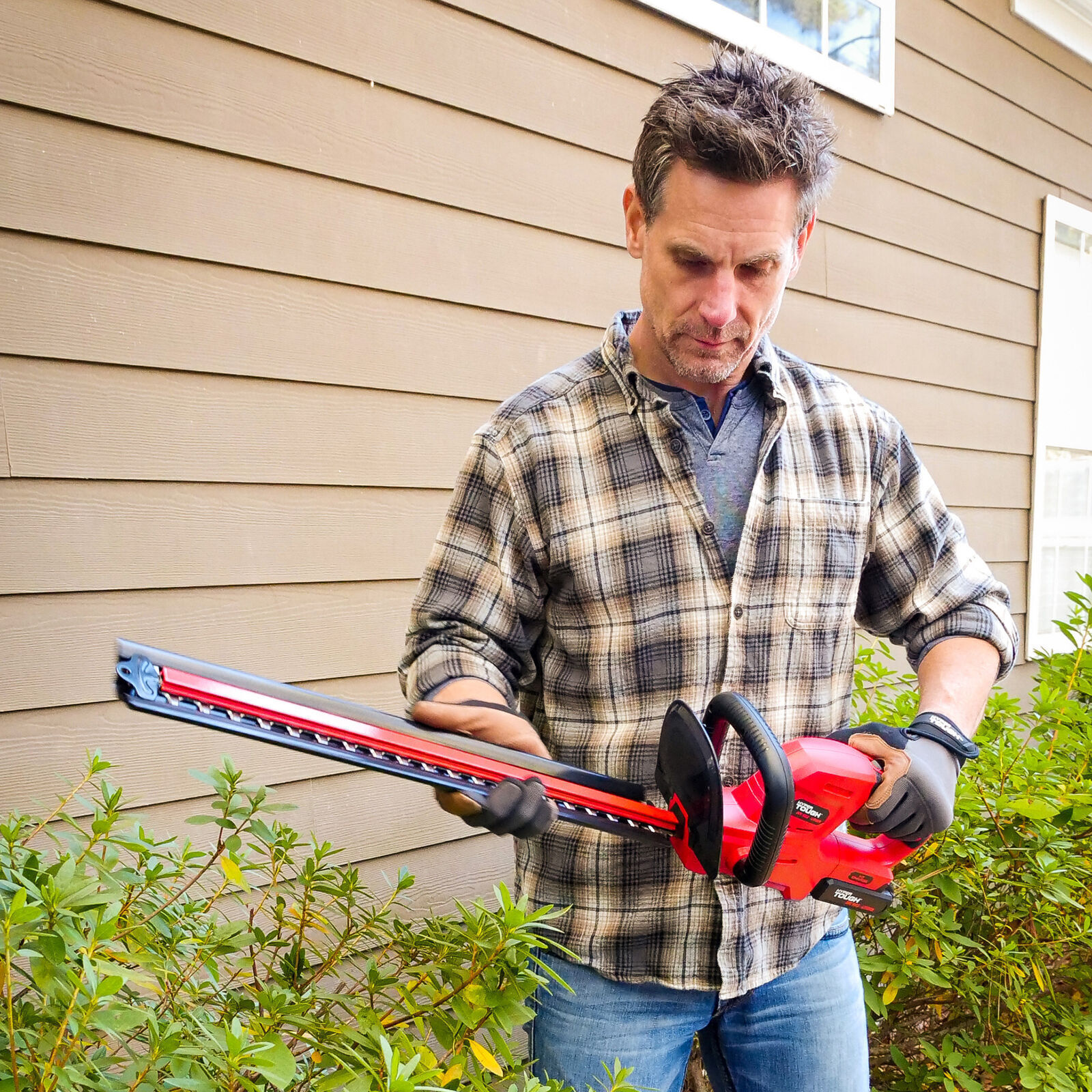 20V Max 22-inch Cordless Hedge Trimmer Ergonomic Home Garden Power Tools New