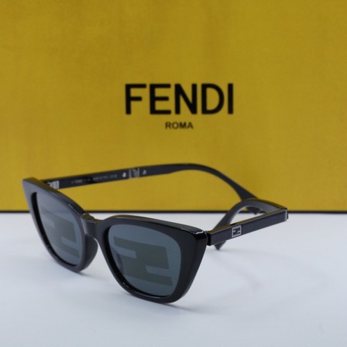Pre-owned Fendi Fe40089i 01c Shiny Black/smoke Mirror Pattern 53-19-140 Sunglasses ...