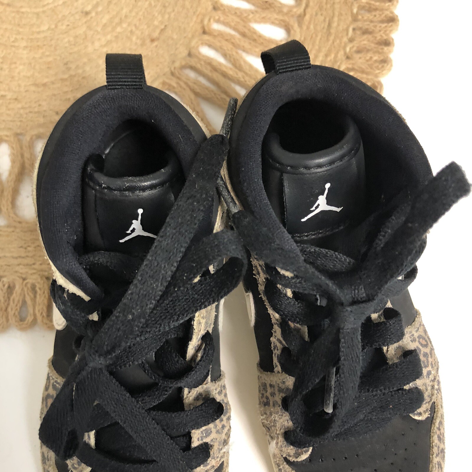 KID'S NIKE AIR Jordan 1 Mid SE Leopard (GS) - Size: 5.5 UK 38.5 EU - Brand  New £400.00 - PicClick UK