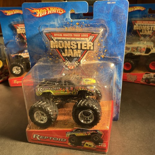 hotwheels monster jam 日本未発売 入手困難 Hot Wheels Monster Jam Truck Reptoid In Original Package