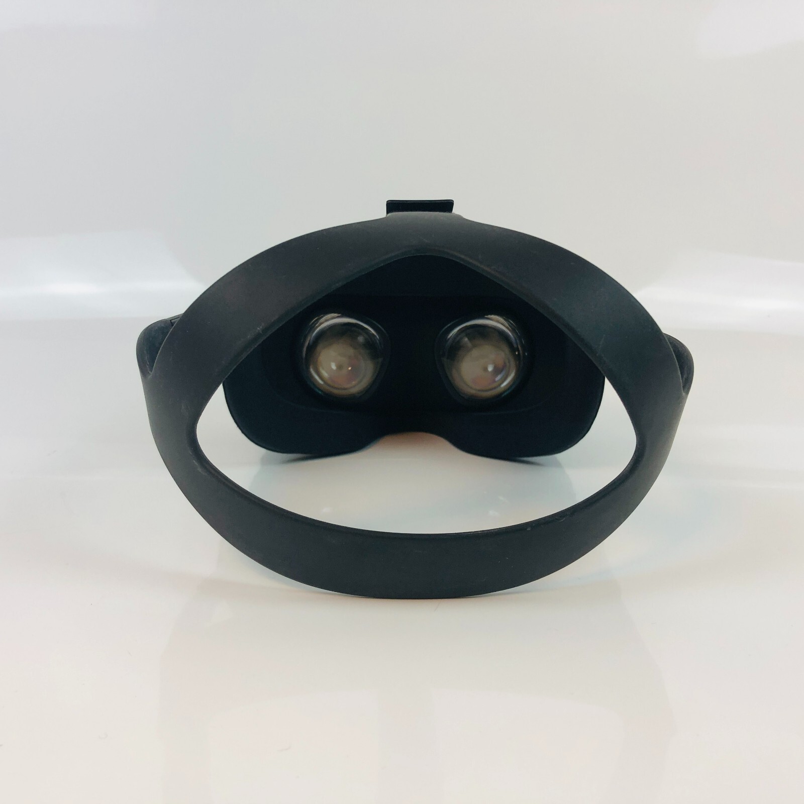 [ 美品]  Quest VR (  Quest 1) Amazon.com: Oculus Quest All-in-one VR Gaming Headset – 64GB