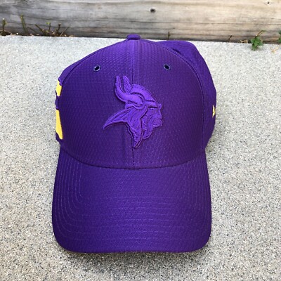 NEW ERA Minnesota Vikings Fitted Hat S/M 39Thirty NFL Mesh Cap Purple