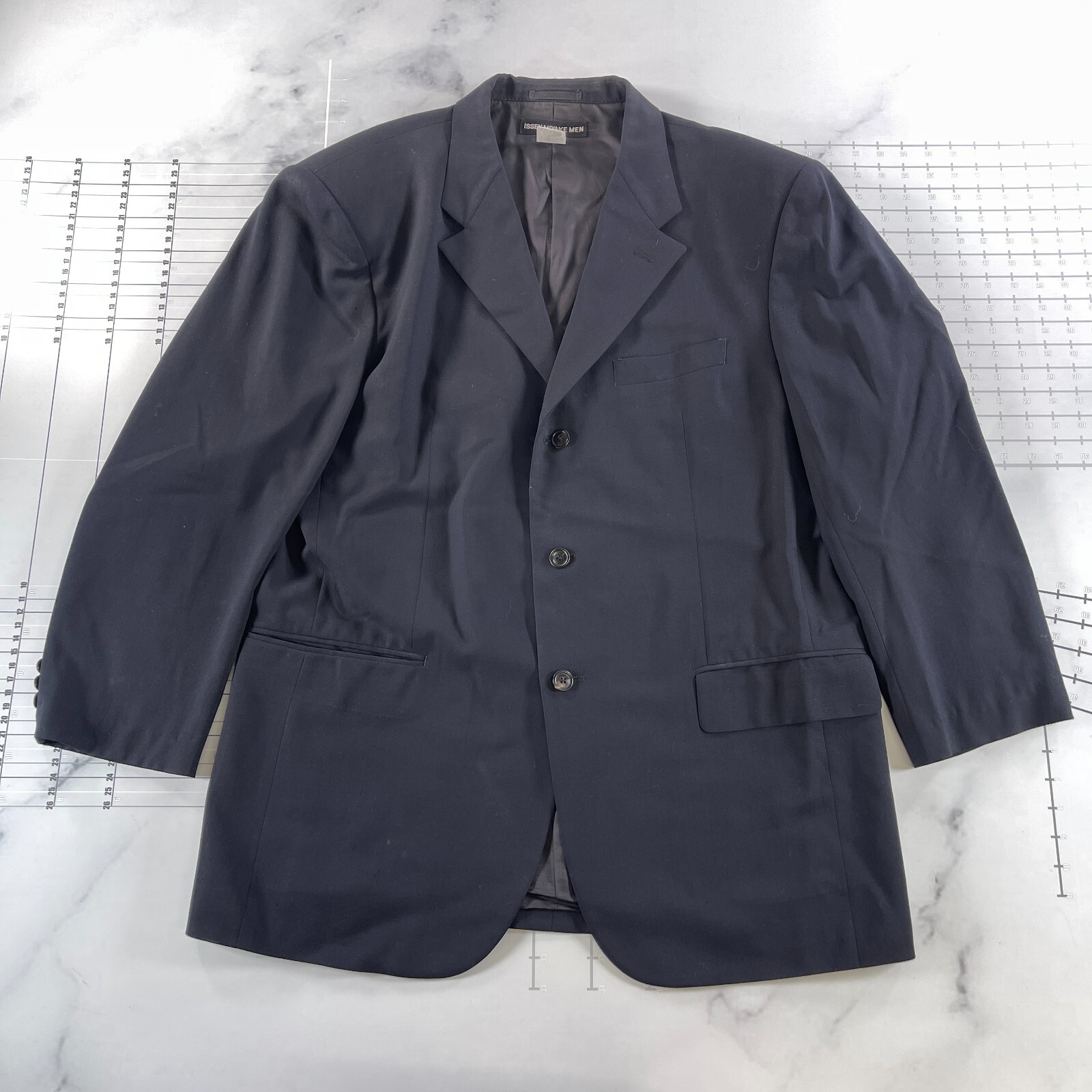 ISSEY MIYAKE ジャケット　希少 $_57.JPG?set_id=880000500F