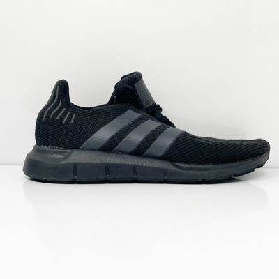 

Adidas Boys Swift Run C CP9434 Черные кроссовки для бега Размер 3, Черный, Swift Run C