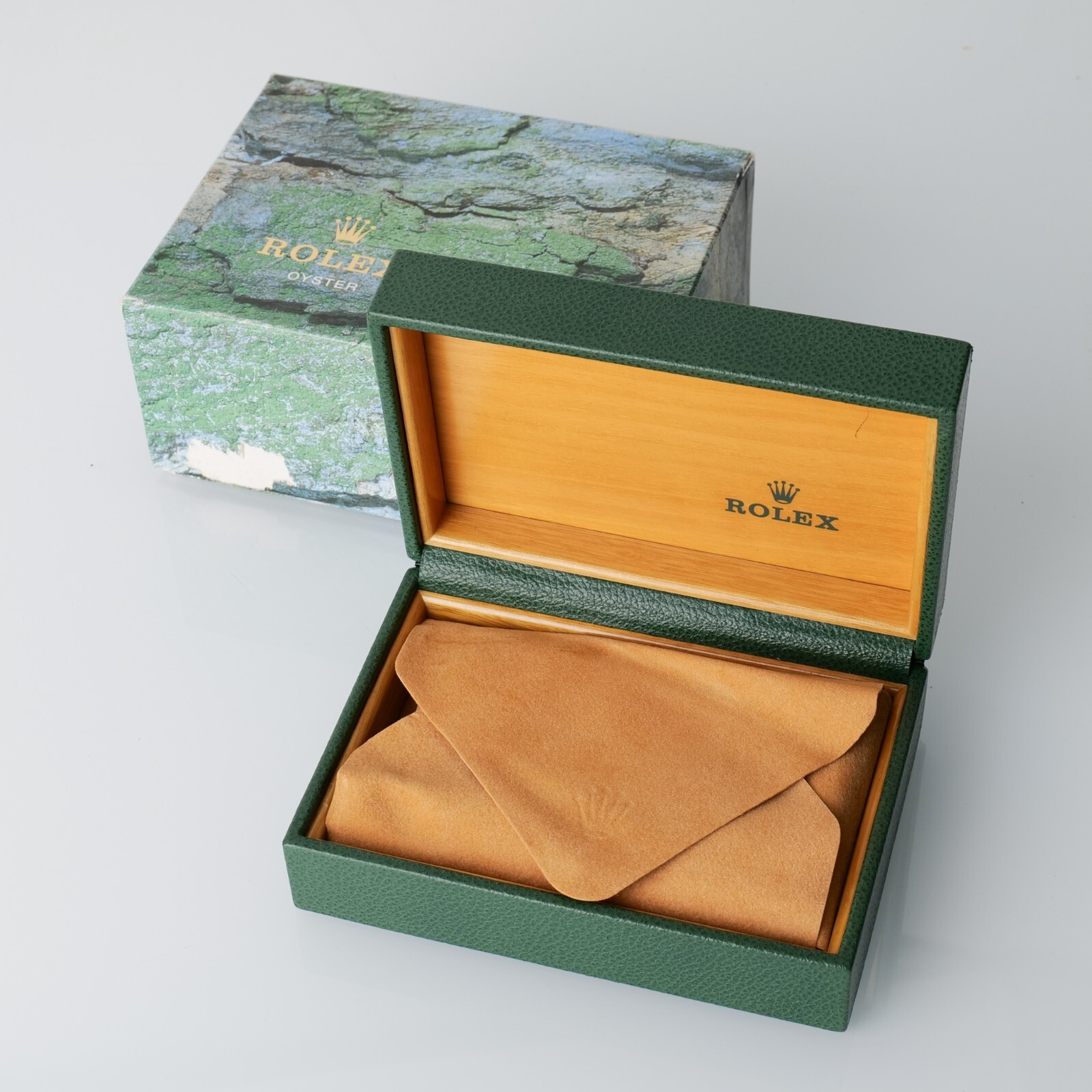 Vintage Green Rolex Box 68.00.04 Complete With Outer Box And Vintage Green Rolex Box 68.00.04 Complete With Outer Box And