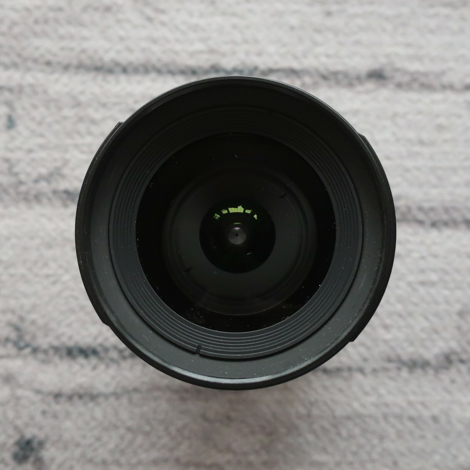 Nikon AF-S DX Nikkor 12-24mm f/4 G ED VR Lens from Japan