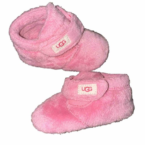 UGG BABY SIZE 4/5 INFANT Pink FLEECE BOOTIE! | eBay