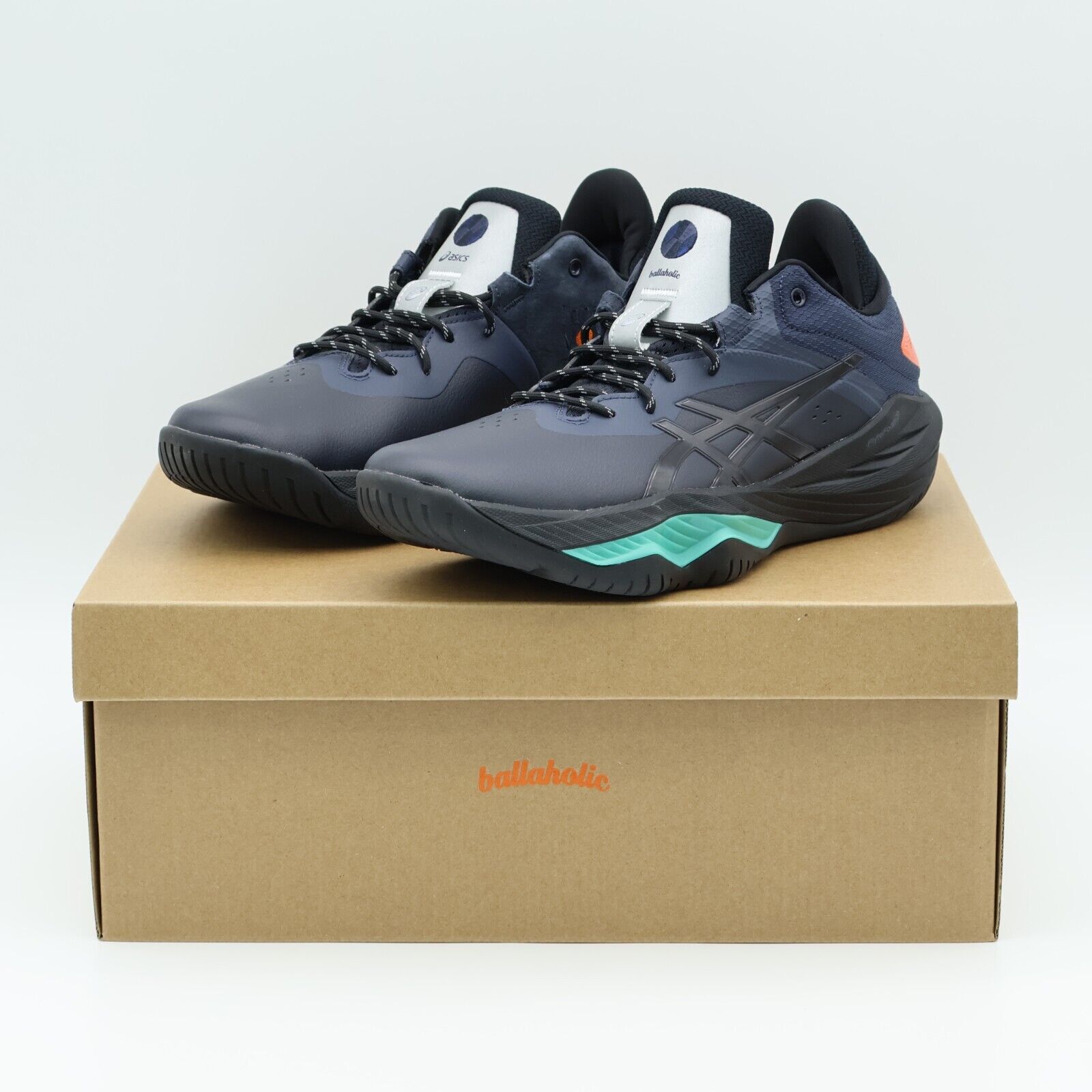 1061A050-400 ballaholic Asics Nova Surge Low Midnight Aurora Green (Men's) 1061A050-400 ballaholic Asics Nova Surge Low Midnight Aurora Green (Men's)