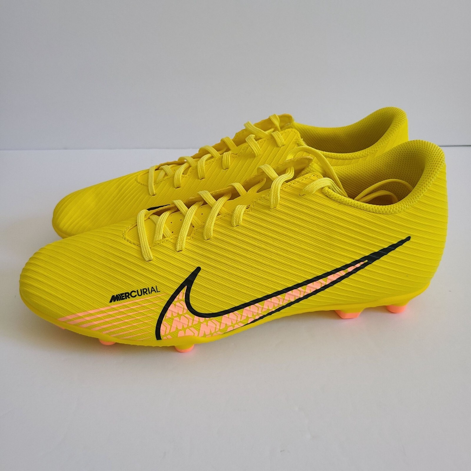 シューズ Nike Mercurial Vapor 27.5 Nike Mercurial Vapor 15 Club Soccer Cleats DJ5963-780 Size