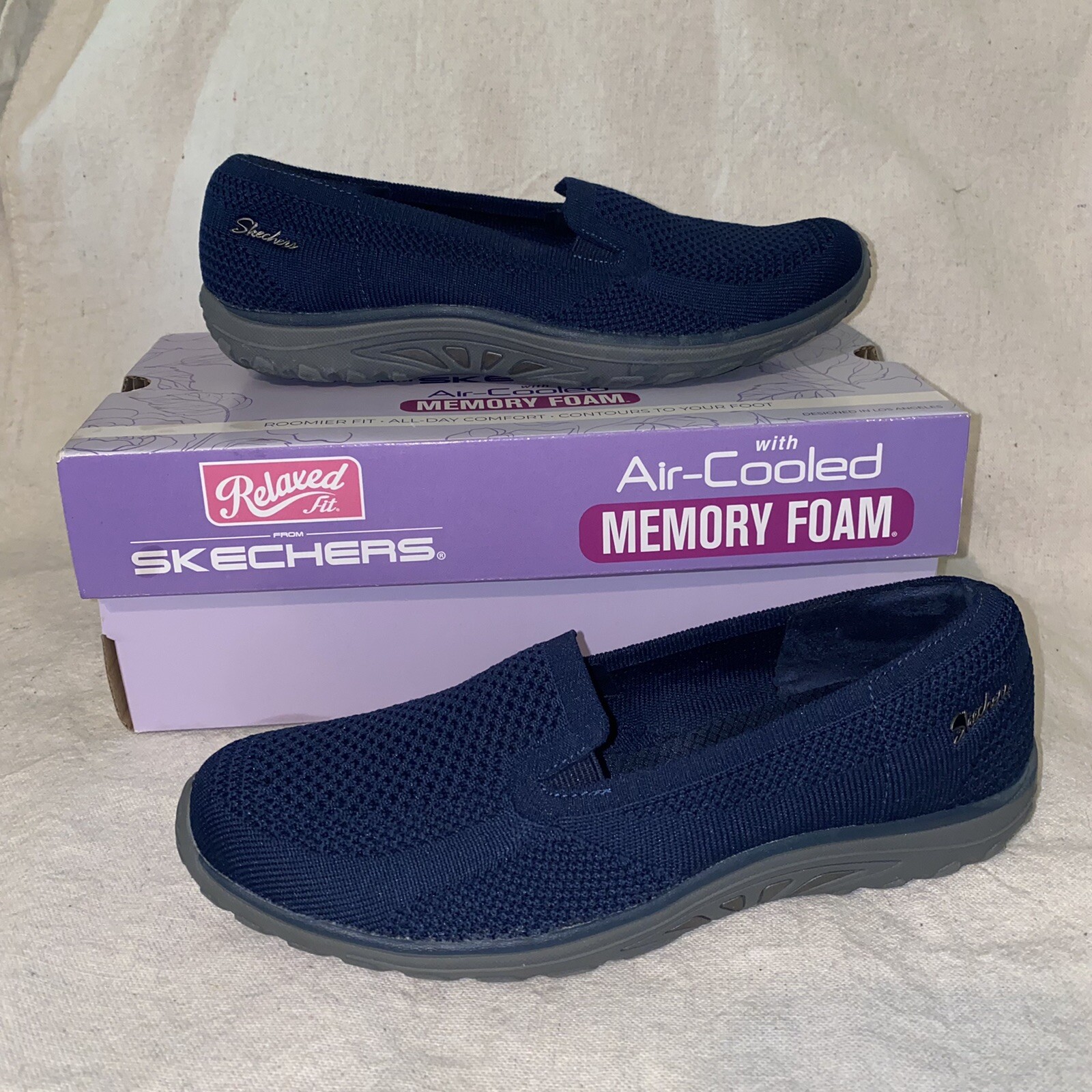 skechers relaxed fit womens air cooled memory foam