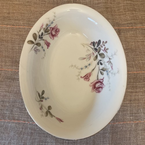 WHEELOCK PEORIA FINE CHINA ROSES 8 1/8" x 6 1/4 Oval Serving Bowl JAPAN