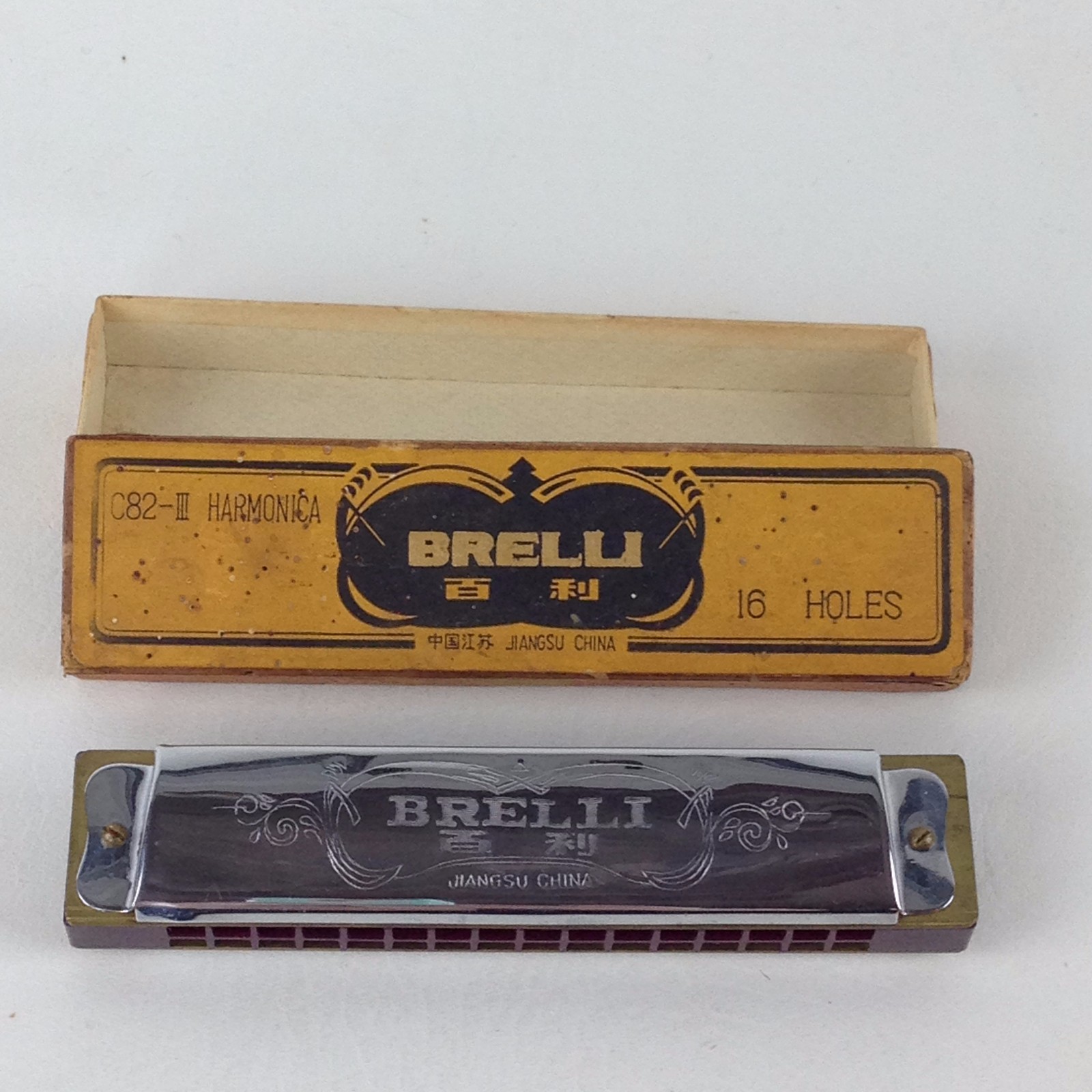 Vintage Brelli C82-III 16 Hole Harmonica Jiangsu China with box