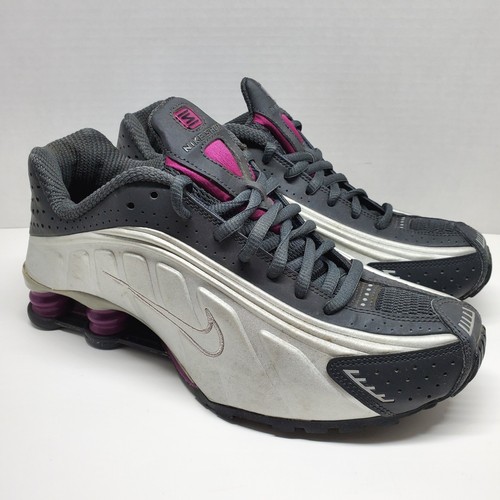 [Nike] W NIKE SHOX R4 ☆送料込☆ NIKE W SHOX R4｜BILLY'S ENT 公式通販