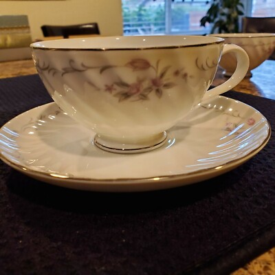 Cups & Saucers - Cup And Saucer Made In Japan - 8 - Vatican