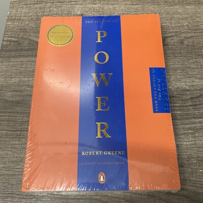 The 48 Laws of Power by Robert Greene Paperback