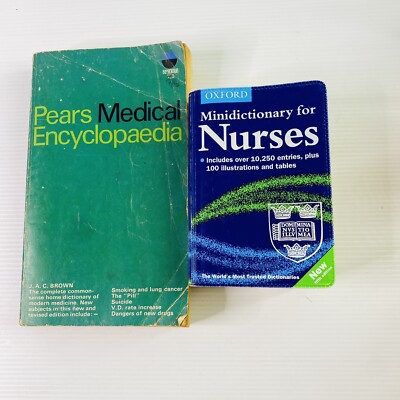 Pears Medical Encyclopedia | Minidictionary For Nurses | Vintage Preloved