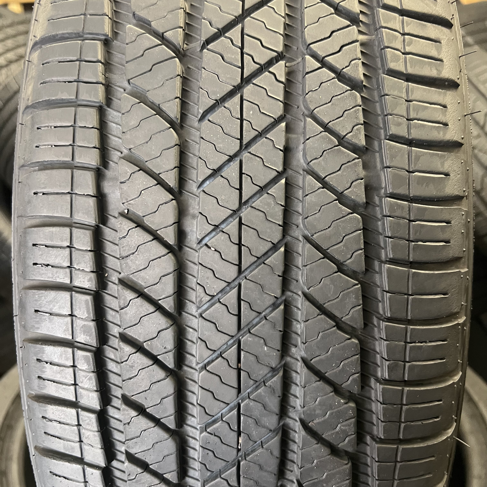 1 Tire LikeNew Bridgestone Alenza AS Ultra 245/50R20 102V DOT.4223 8.25/32