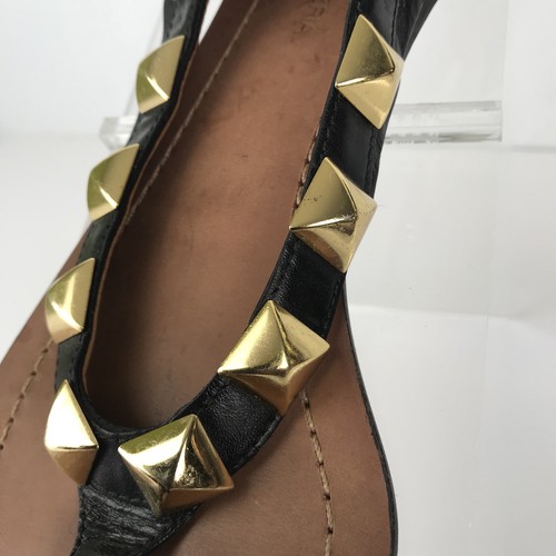 BCBGMaxAzria Sandals Women’s Black Leather Thong Flat Sandals Size 9(s15)