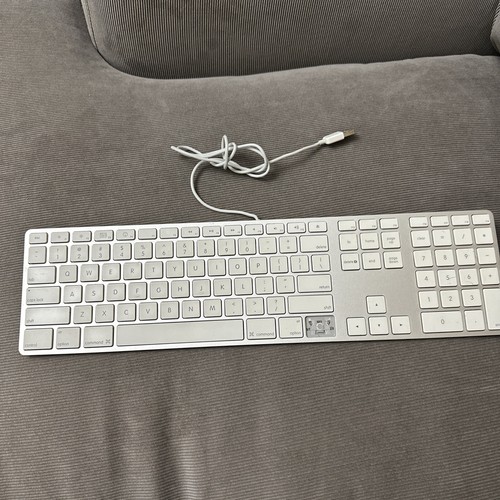 Apple　logickkeyboard A1243 Apple A1243 USB Wired Aluminum Keyboard for iMac
