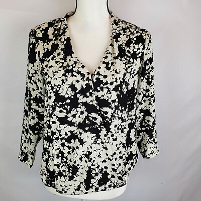 Three Eighty Two Womens XS Black White Floral Print 3/4 Sleeves Blouse Top  AE