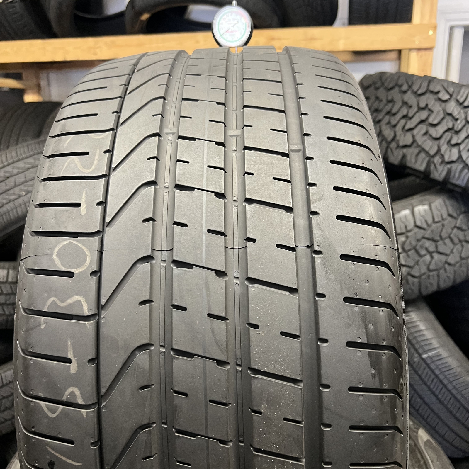 1 Tire Pirelli P Zero NO 315/30ZR22 107Y DOT.3623 9/32
