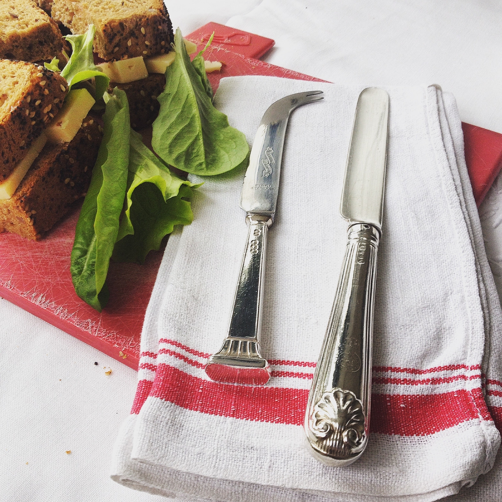 Items in jennifersantiquecutlery shop on eBay.