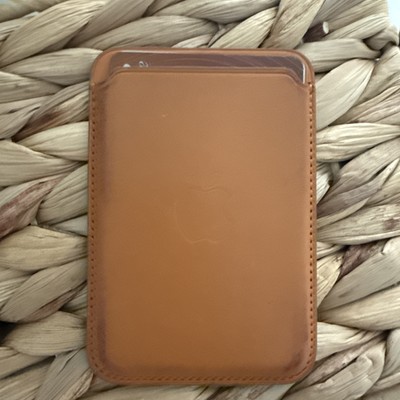 Apple Leather Wallet with MagSafe (for iPhone) - Now with