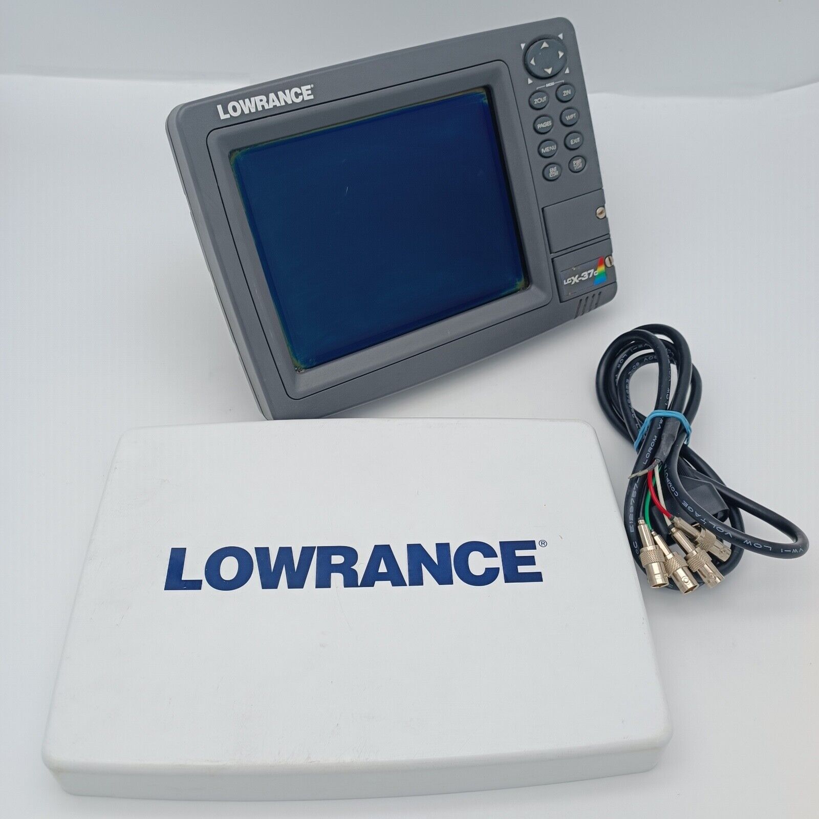 Lowrance LCX-37C Chartplotter Sonar Fishfinder LCX 37 C NME Lowrance LCX-37C Chartplotter Sonar Fishfinder LCX 37 C NME