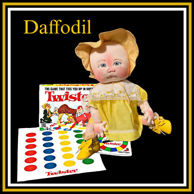 Hello Kitty Christmas Wall Hanging Plaque Picture Decoration. Set Of 2