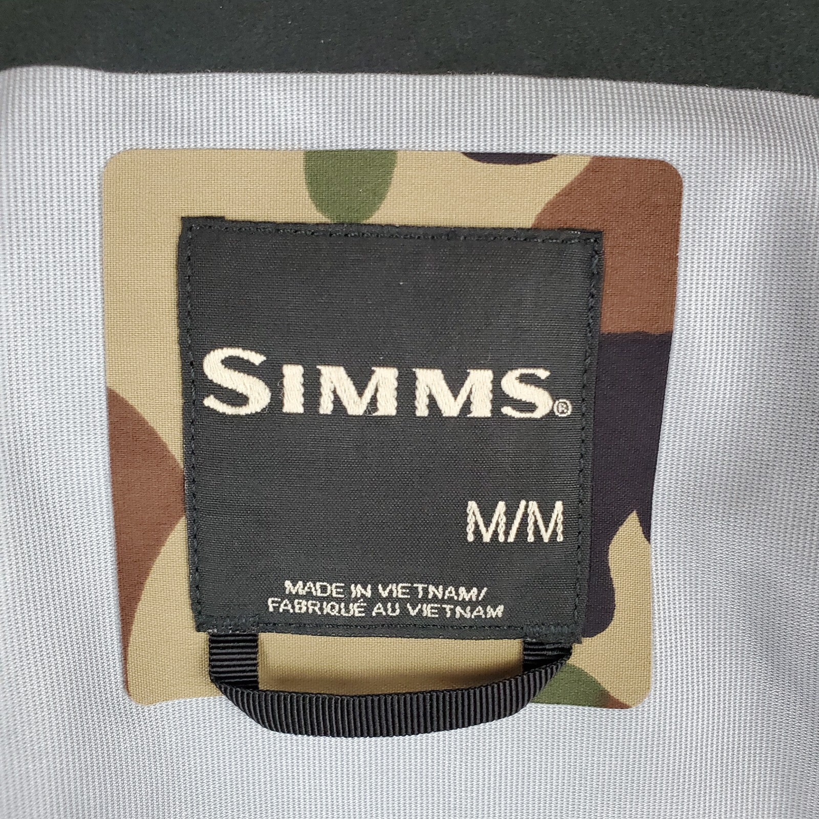 Pre-owned Simms $449  Mens Size Medium 30k Waterproof Woodland Camo Cx Jacket Hood In Multicolor
