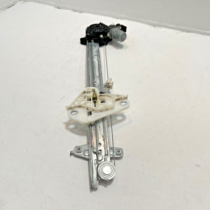 Used 2016-2021 HONDA CIVIC FRONT LEFT DRIVER SIDE DOOR WINDOW REGULATOR W/ MOTOR OEM