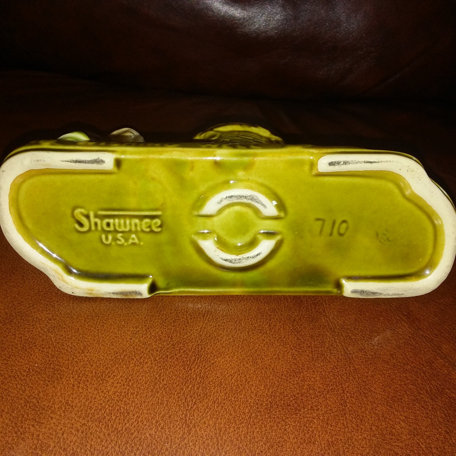 Shawnee Pottery, Wishing Well