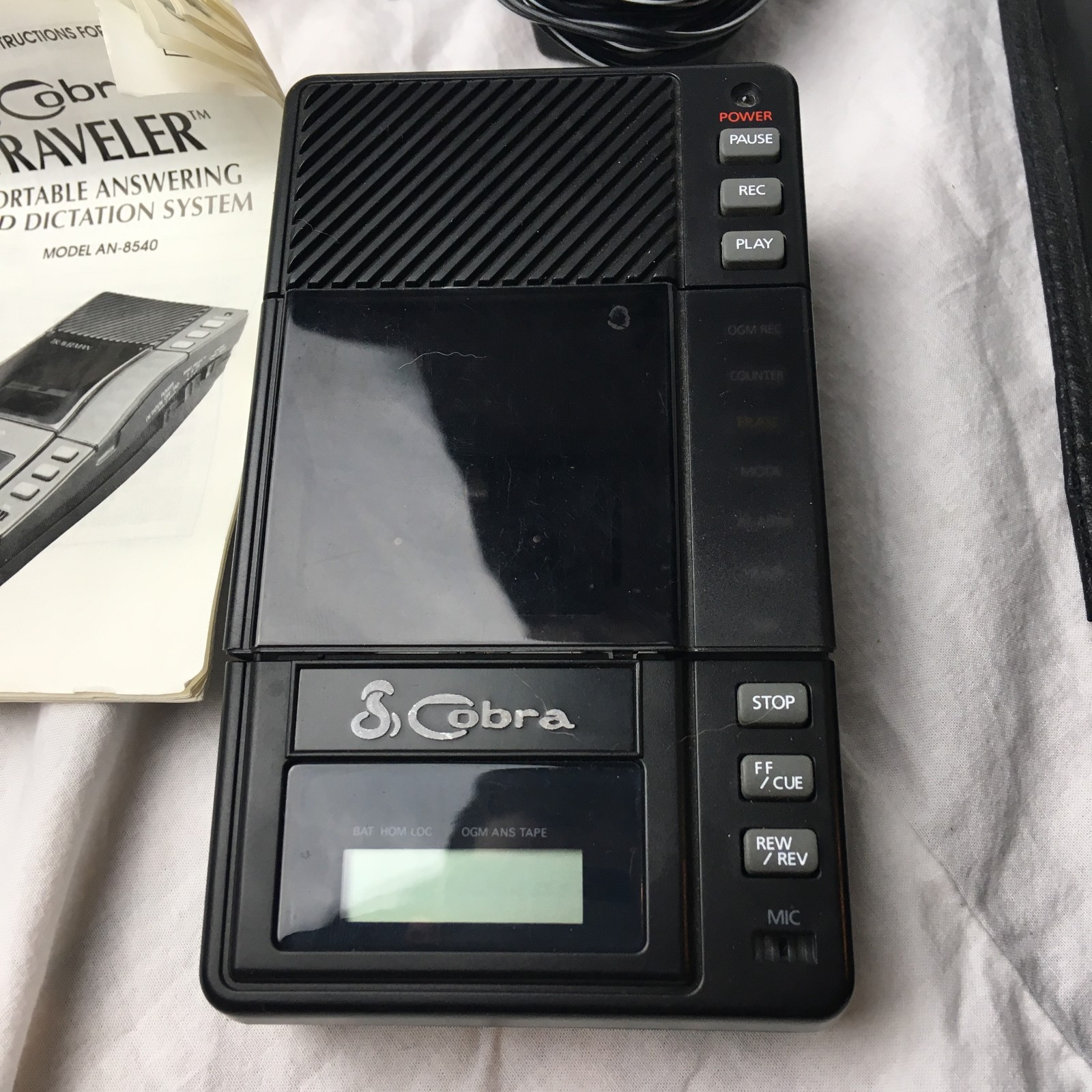 Cobra AN-8540 Portable Dictation Transcriber Recorder System Answering Machine