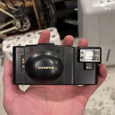 *EXC* Olympus XA2 Black Point & Shoot 35mm Film Camera w/ A11 Flash READ