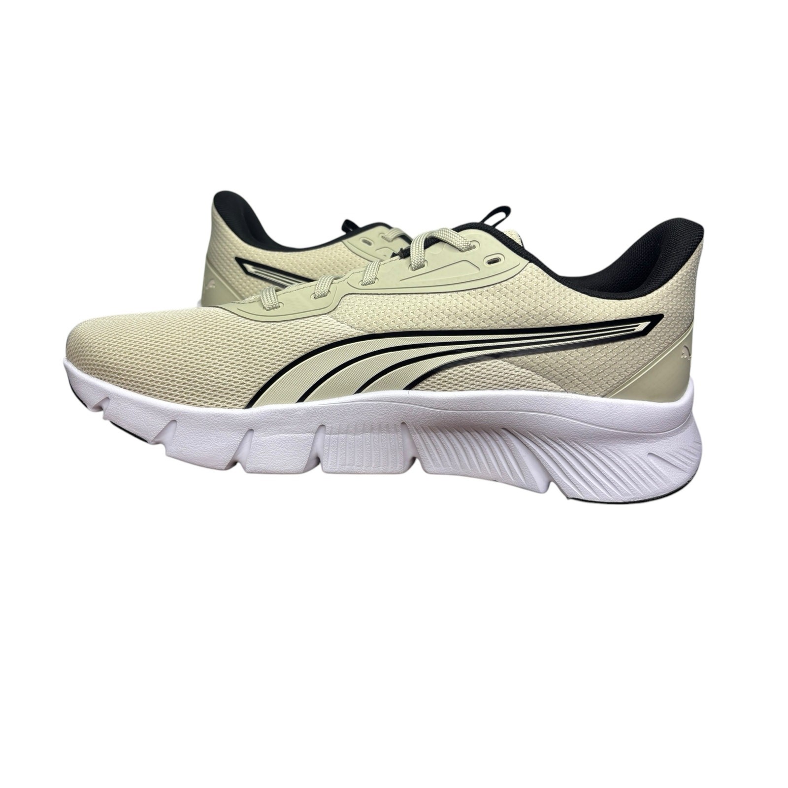 PUMA Men's Flexfocus Lite Modern Cross Trainer Sneaker Men's Size 11.5 