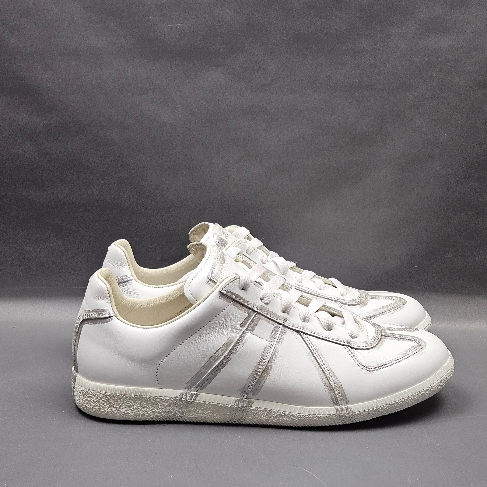 靴 maison margiela Maison Margiela - Replica Paint Drop Sneaker | HBX