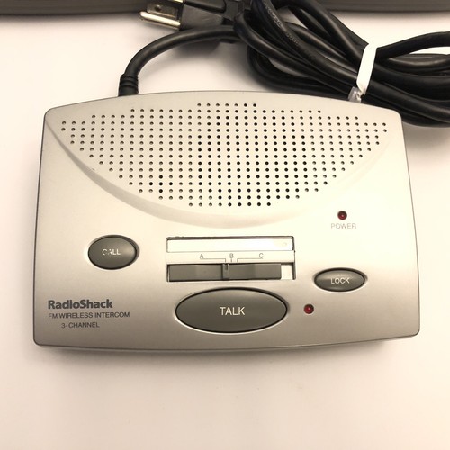 Radio Shack 43-3105A Set of 3 - 3 Channel FM Wireless Intercom System Stations