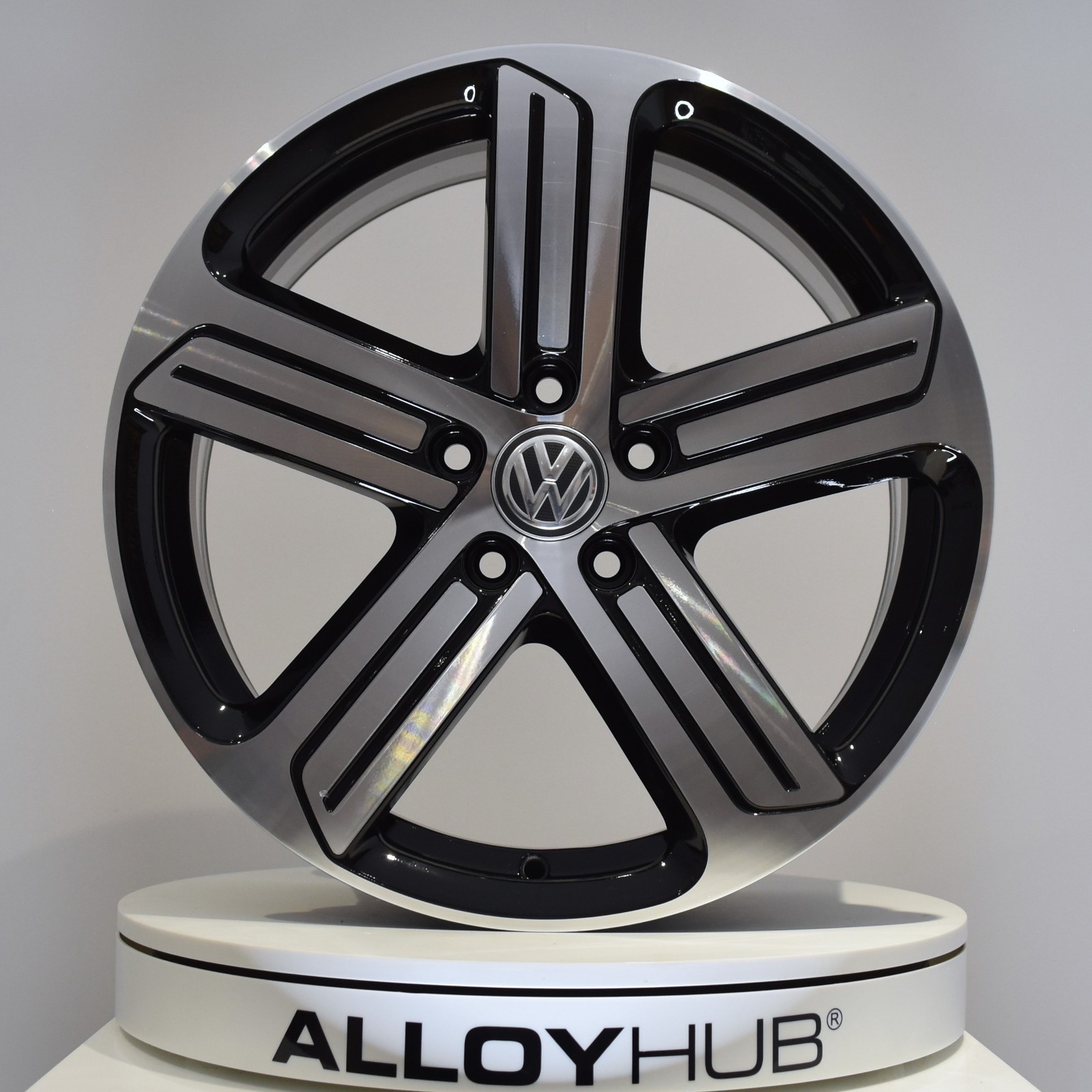 GENUINE VOLKSWAGEN GOLF R CADIZ MK7/6 18