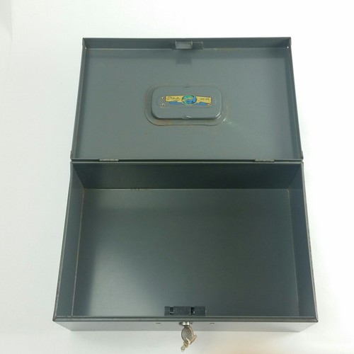 Old Vintage Steelmaster Bond Box with Key - Art Steel Co. Inc., New York U.S.A.