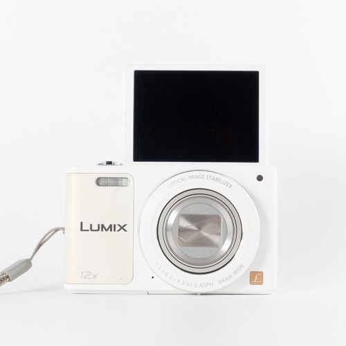 Panasonic LUMIX DMC-SZ10 16MP 光学12 Wi-Fi Panasonic LUMIX DMC-SZ10 Flip Screen Digital Camera 16MP 12x