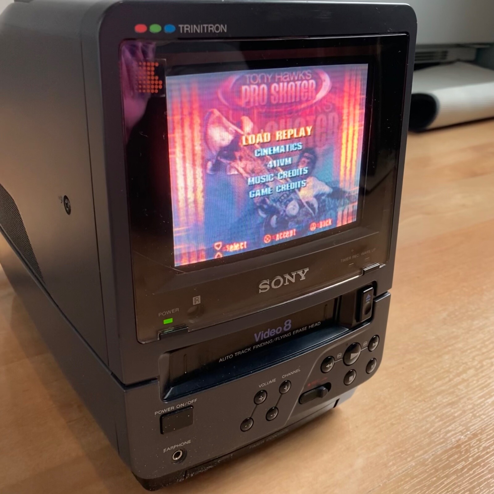 Vintage Sony EV-DT1 Video 8 Combo Player/Recorder/TV