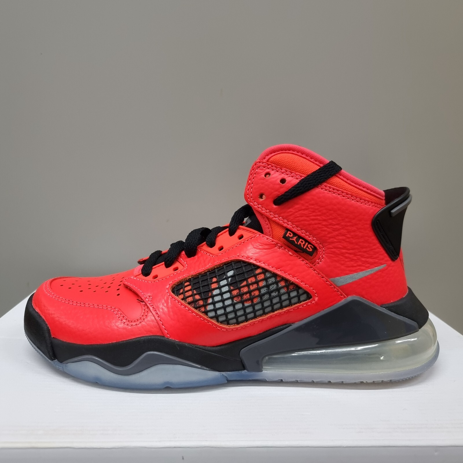 NIKE◇JORDAN MARS 270 PSG/ジョーダンマーズ/レッド/CN2218-600