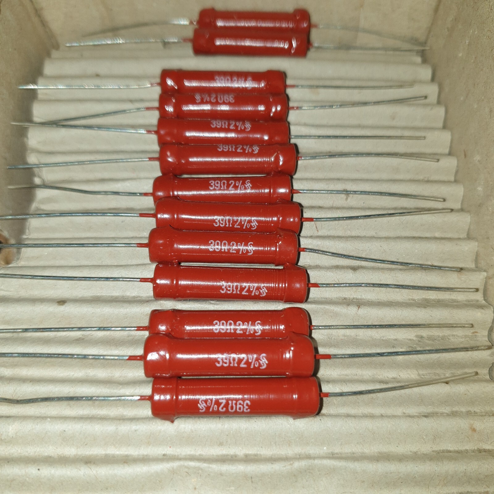 NOS SIEMENS 39 ohm 39R ± 2% 2Watts TUBE AMP RESISTORS FOR AUDIO ! 10pcs!
