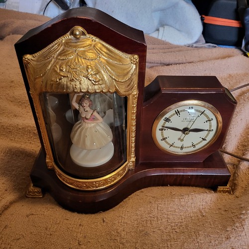USED 正方形 ラグ ギャッベ 天秤座 星座 アンティーク vintage USED 正方形 ラグ ギャッベ 天秤座 星座 アンティーク vintage