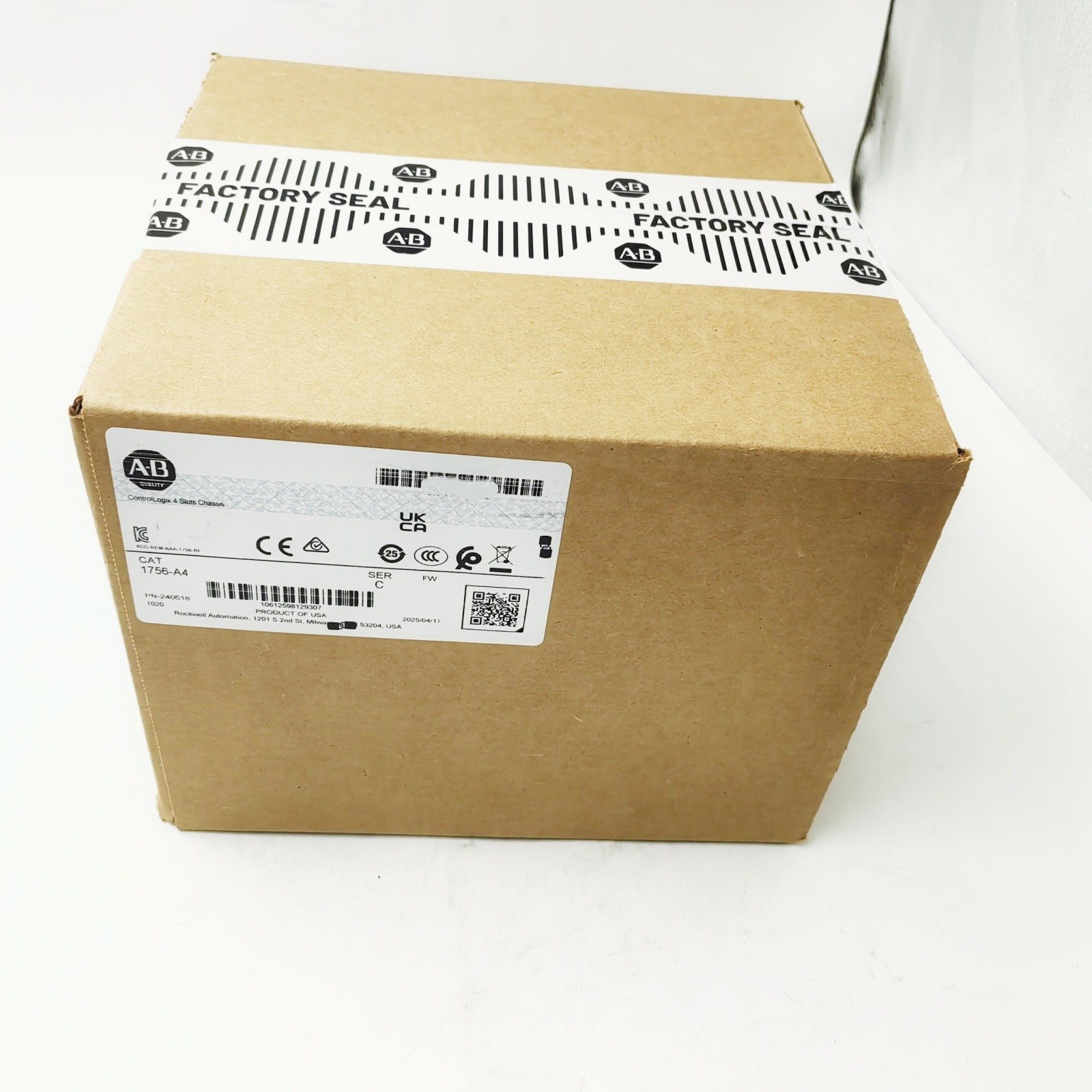 1PCS Allen-Bradley 1756-A4 ControlLogix 4 Slots Chassis 1756A4 New
