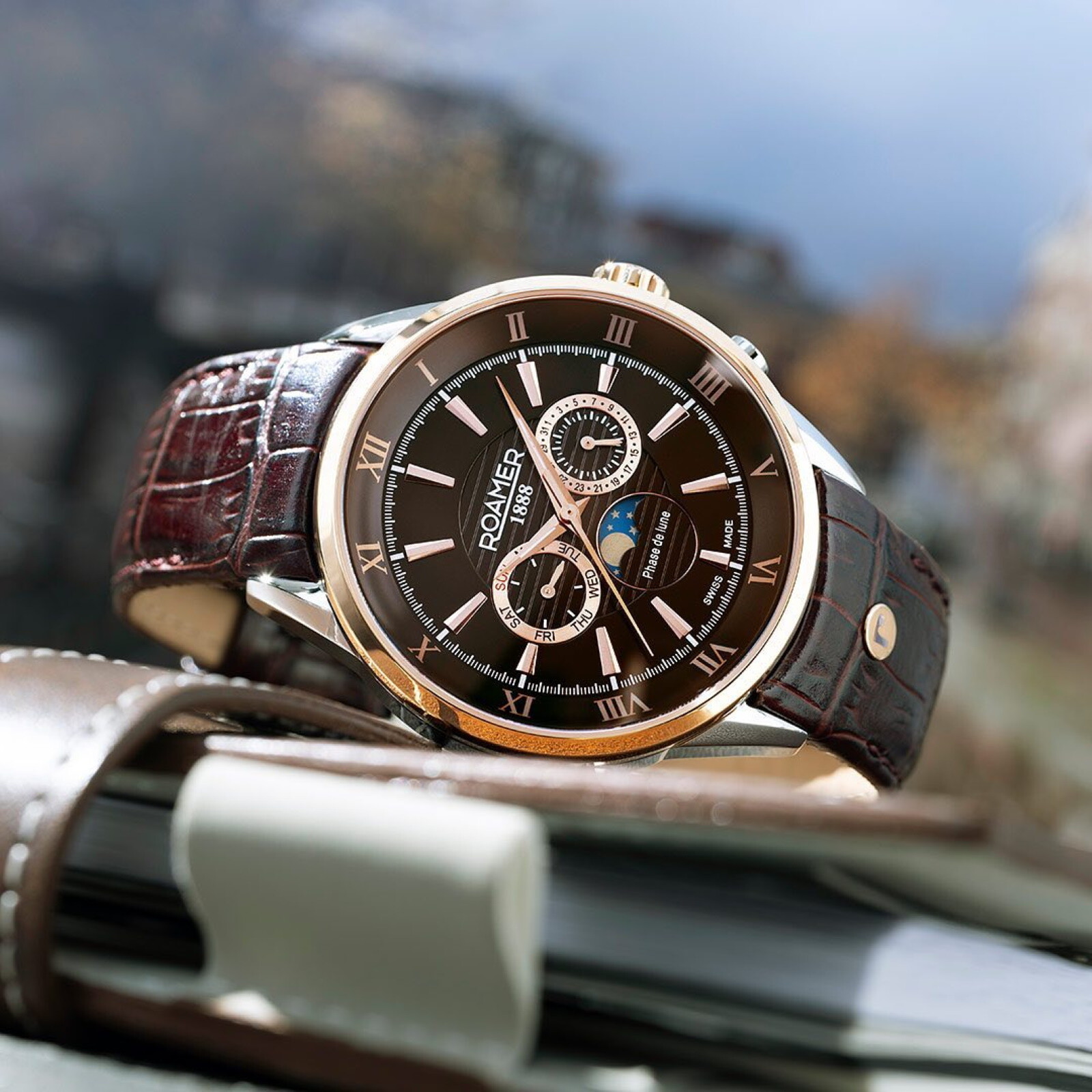 trending wrist watch for ladies