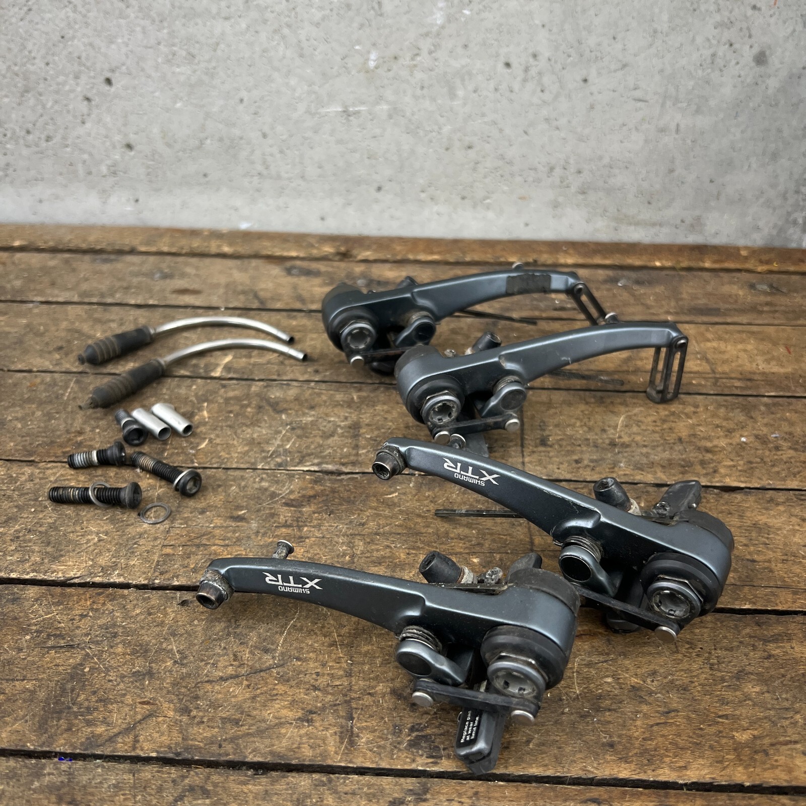 Vintage Shimano XTR BRM951 V Brake Caliper Set Gray Silver VBrake MTB